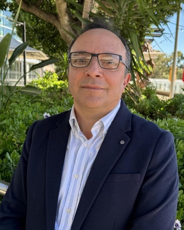 dr Maziar Arjomandi